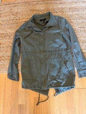 Women’s Lightweight Jacket-Small